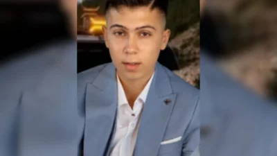 Ezine’de yaşayan 20 yaşındaki İsmail Demirkol hayatını kaybetti. Bir süredir