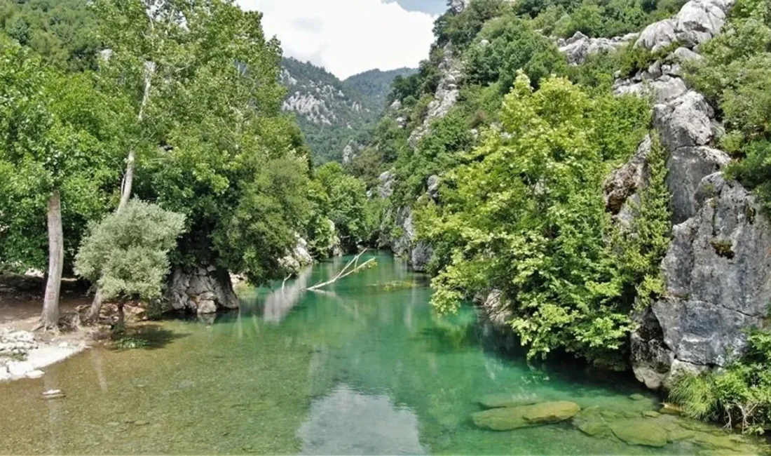 Kahramanmaraş Kanlıböğet’te ücretli giriş dönemi başladı. 2026 tarifesi açıklandı: otomobil,