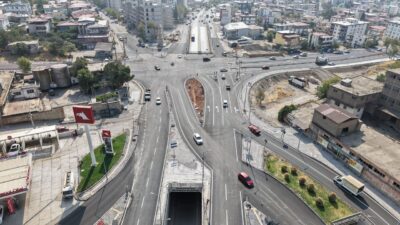 Kahramanmaraş’ta sürücülerin korkulu rüyası olan Tevfik Kadıoğlu Kavşağı’nda son dönemece