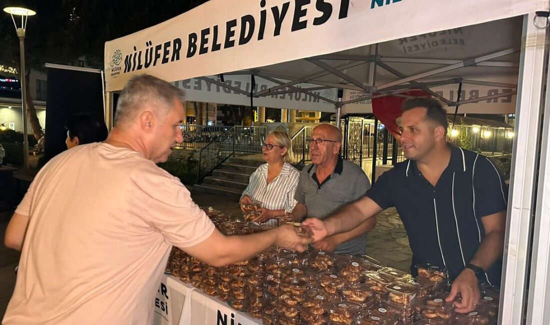 Nilüfer Belediyesi, Mevlid Kandili dolayısıyla camilerde kandil simidi dağıttı. İlçe