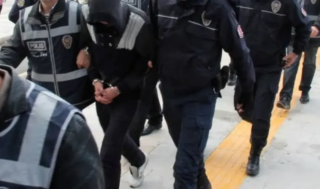 Ankara’da internet üzerinden erkeklerle tanışıp sevgili olma vaadiyle ev ve