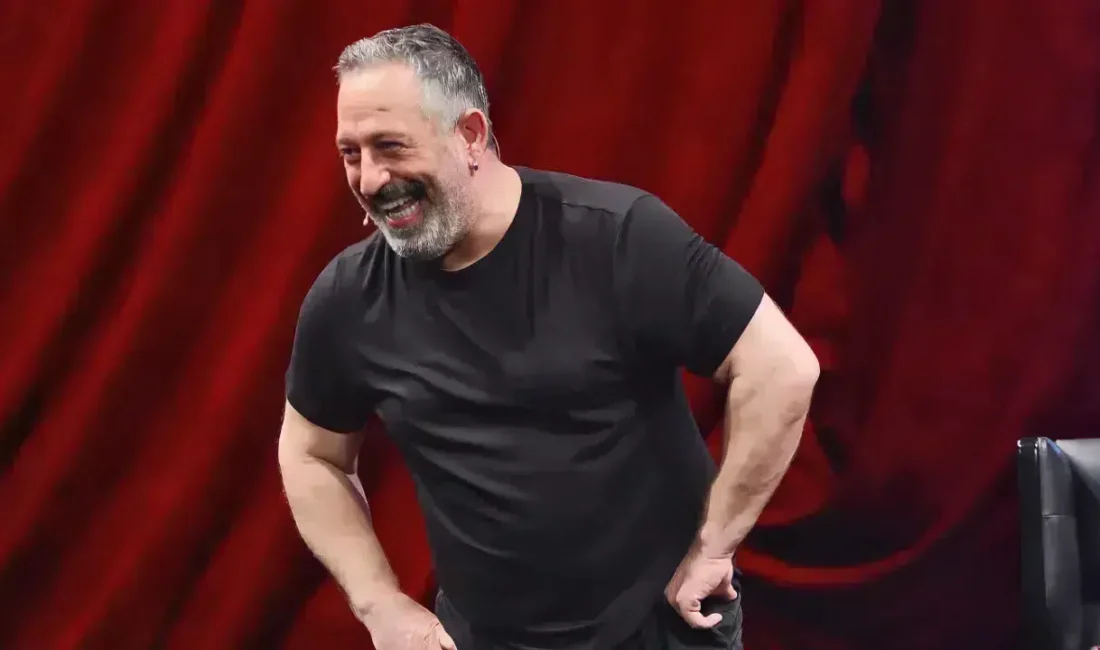 Ünlü komedyen Cem Yılmaz, Kahve Dünyası'nın kurucusu Birol Altınkılıç'ın cenaze