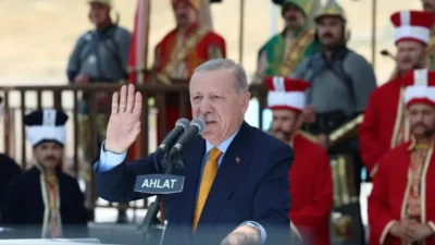 Cumhurbaşkanı Recep Tayyip Erdoğan, Malazgirt Zaferi'nin 955. yıl dönümü etkinlikleri