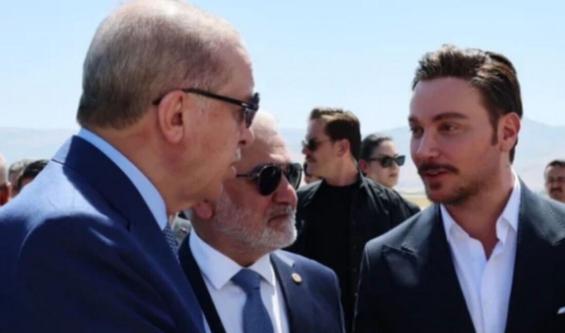 Sinan Akçıl, Cumhurbaşkanı Recep Tayyip Erdoğan ile çekilen iki fotoğrafını