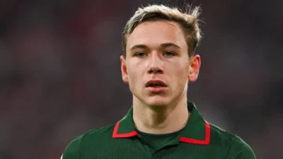 Galatasaray, 21 yaşındaki Rus orta saha Aleksey Batrakov için Lokomotiv